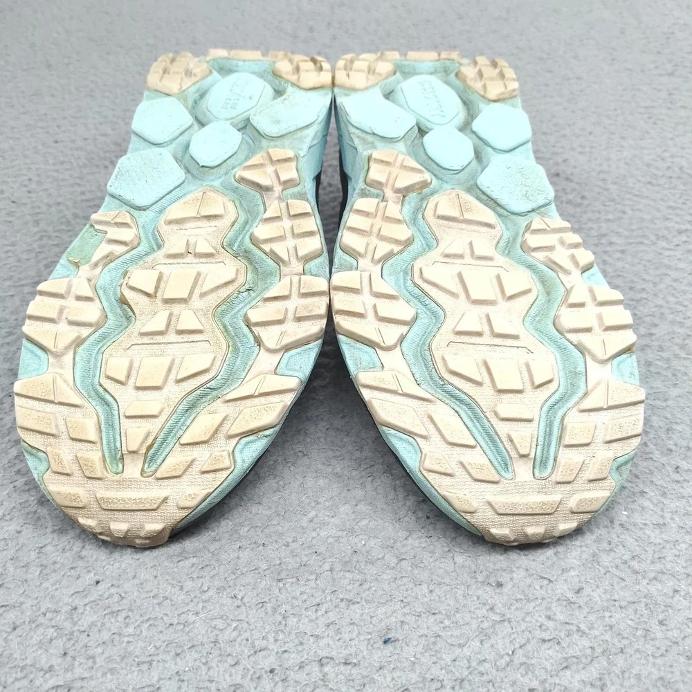 Hoka One One hoka one